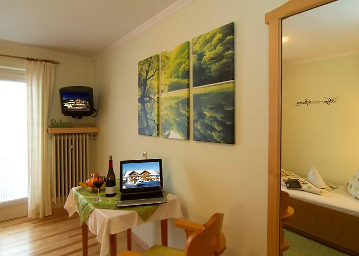 Wellnesshotel Waldruh Hotell 3*
