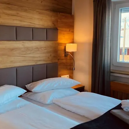 Wellnesshotel Waldruh Otel 3*