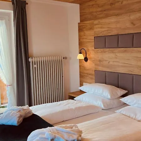 Kur- Und Wellnesshotel Waldruh 3*