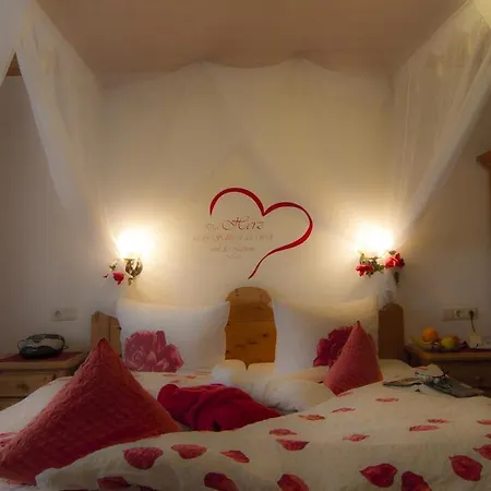 Wellnesshotel Waldruh Hotel 3*