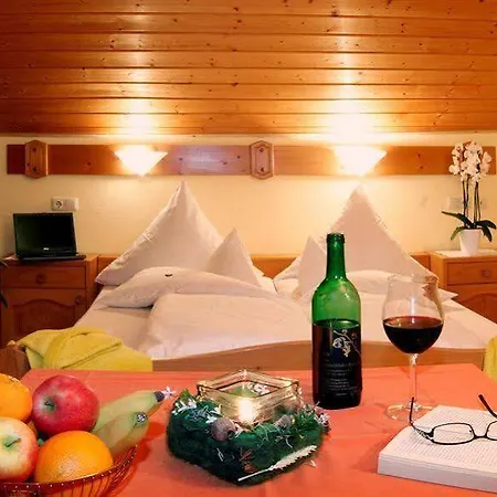 Wellnesshotel Waldruh Hotel 3*